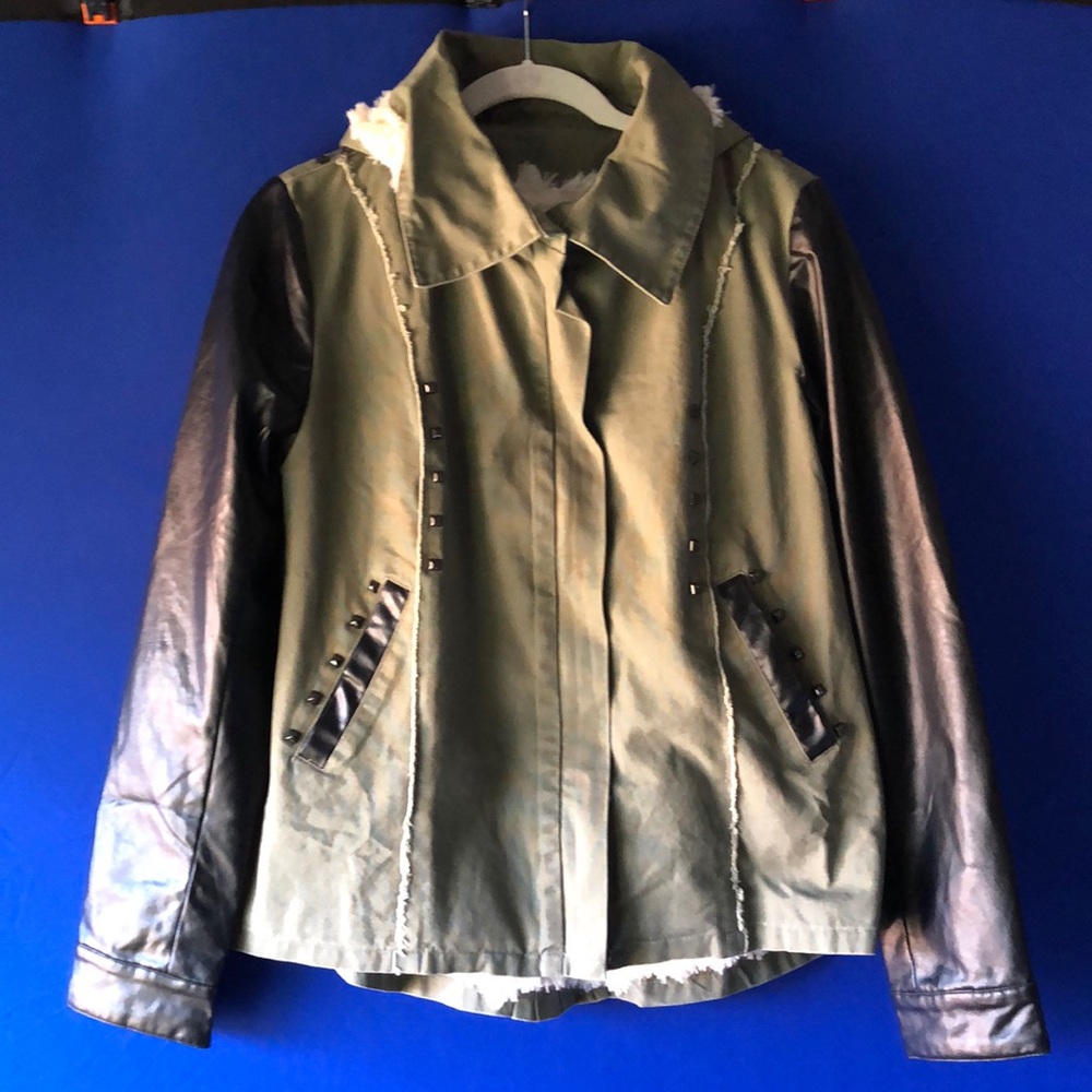 New Miss Me khaki jacket leather arms size S